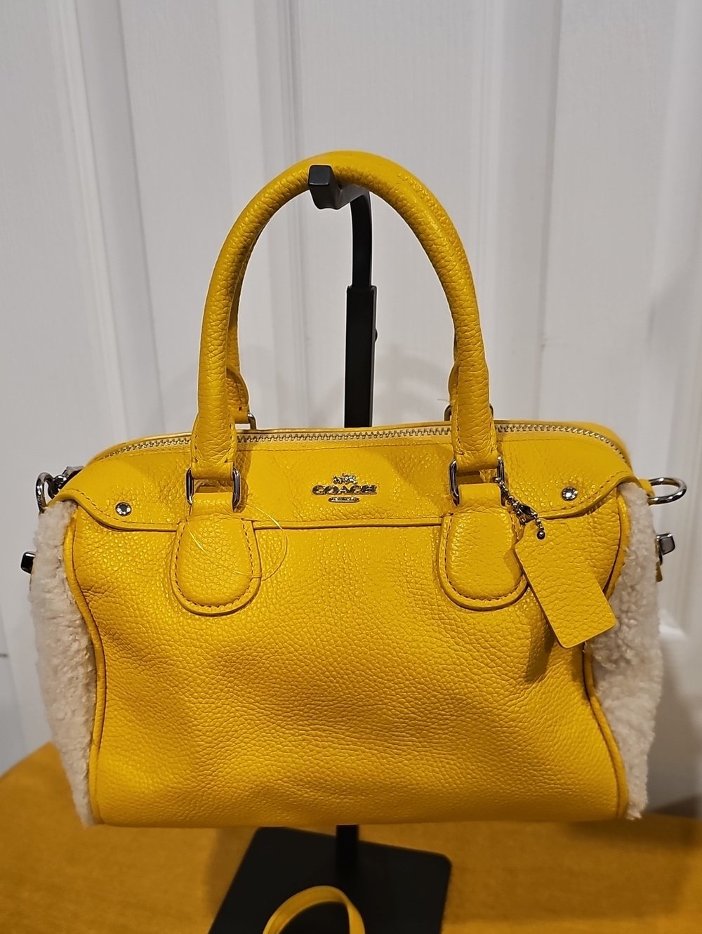 Coach Mini Bennett Satchel EUC - Picture 2 of 14